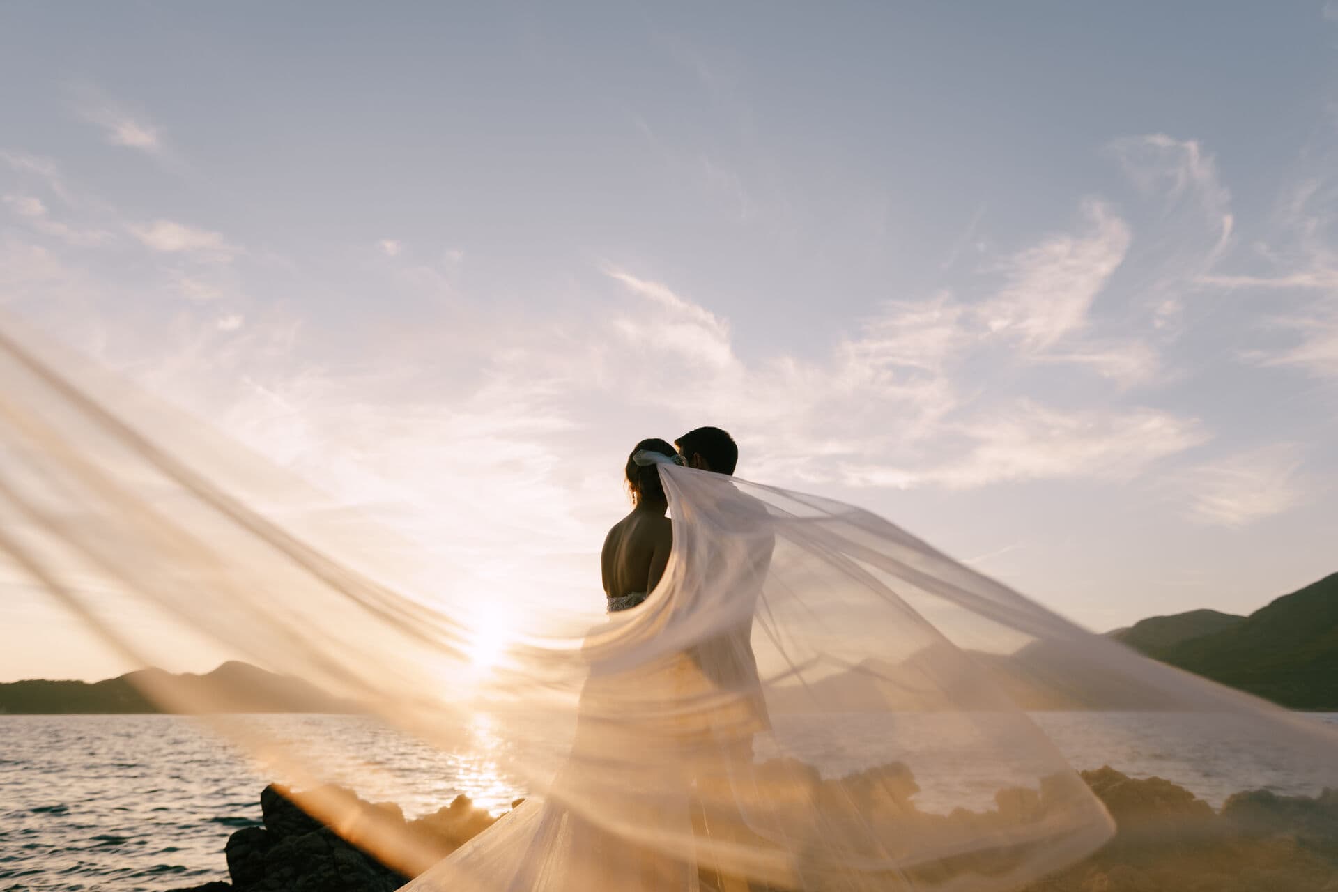 Faut-il créer un site de mariage ? (spoiler : oui, voici pourquoi)