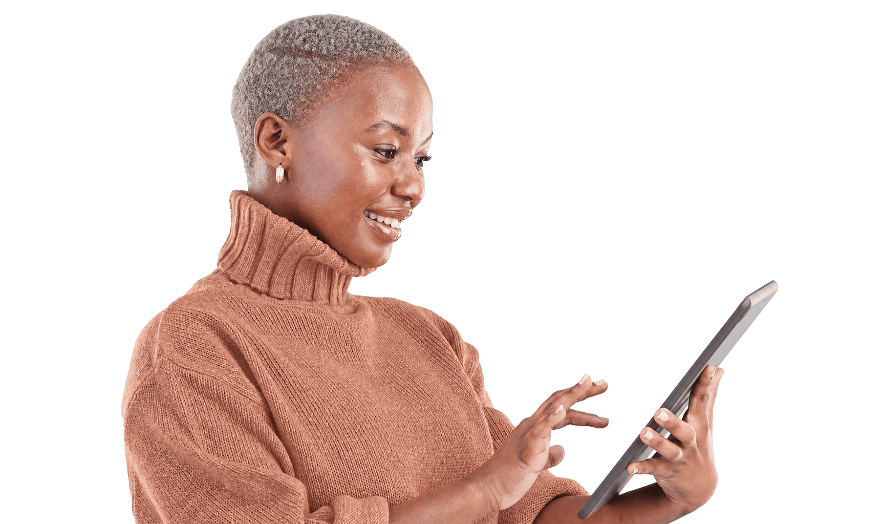 Une wedding planner consulte Aurian sur une tablette.
